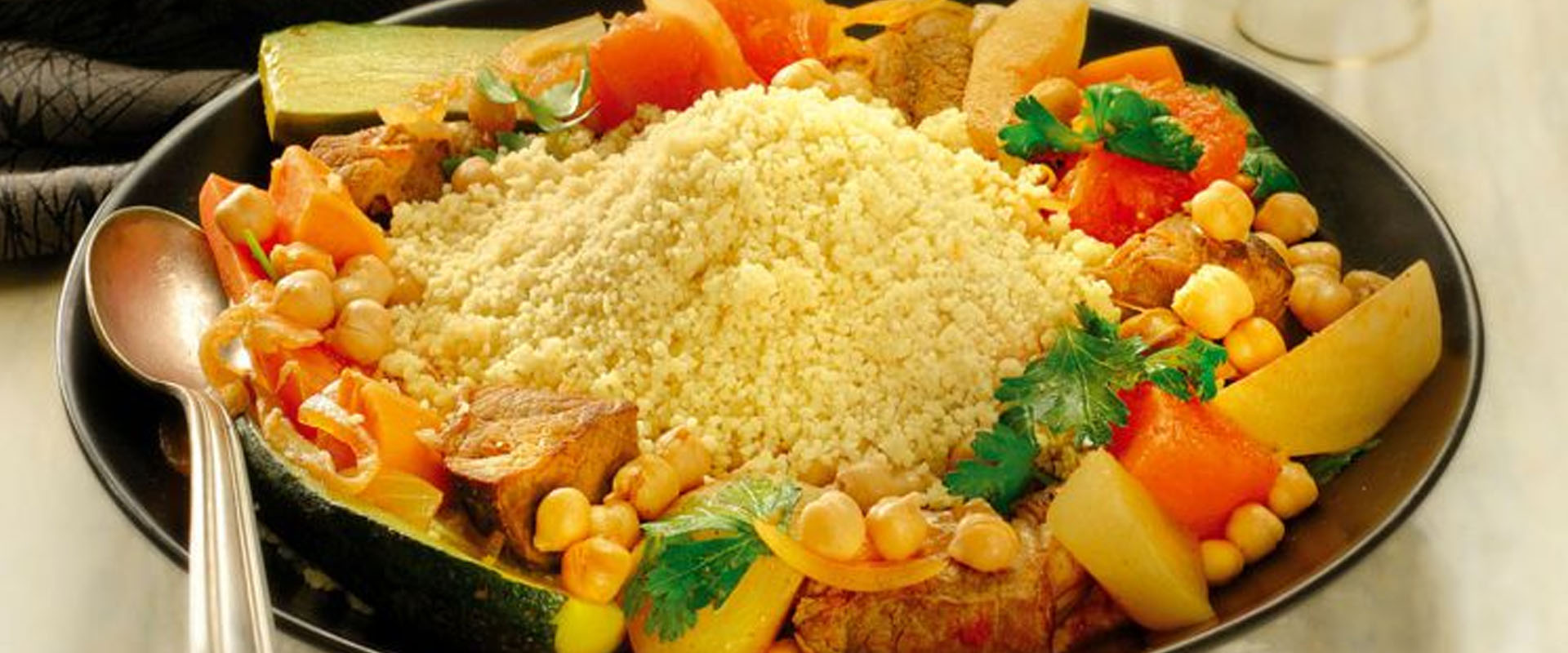 Couscous à la marocaine par étapes et quelques astuces - Recette